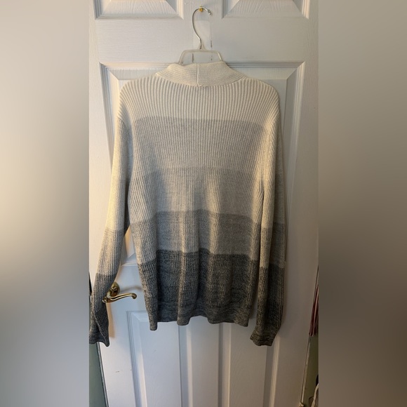 Men’s Express Cardigan - Picture 3 of 4